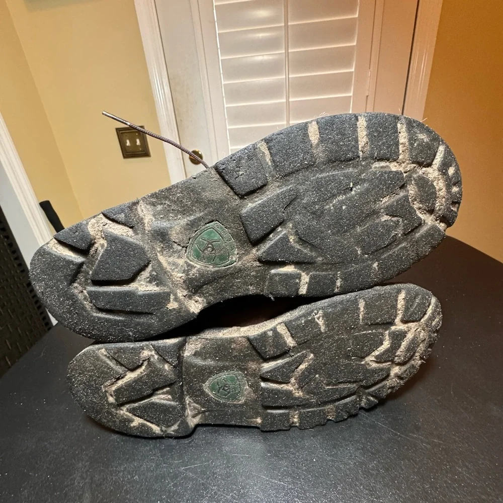 Ariat boots size